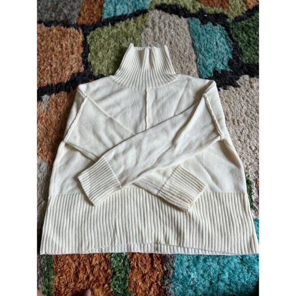 Gentle Herd sweater - Picture 6 of 12